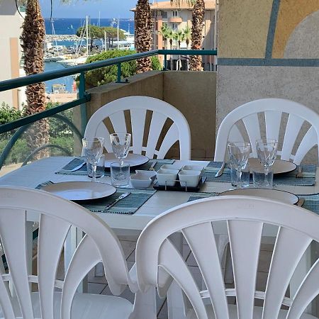 Port Frejus - Le Romanee - Appartement Vue Mer - 2 Chambres Екстер'єр фото